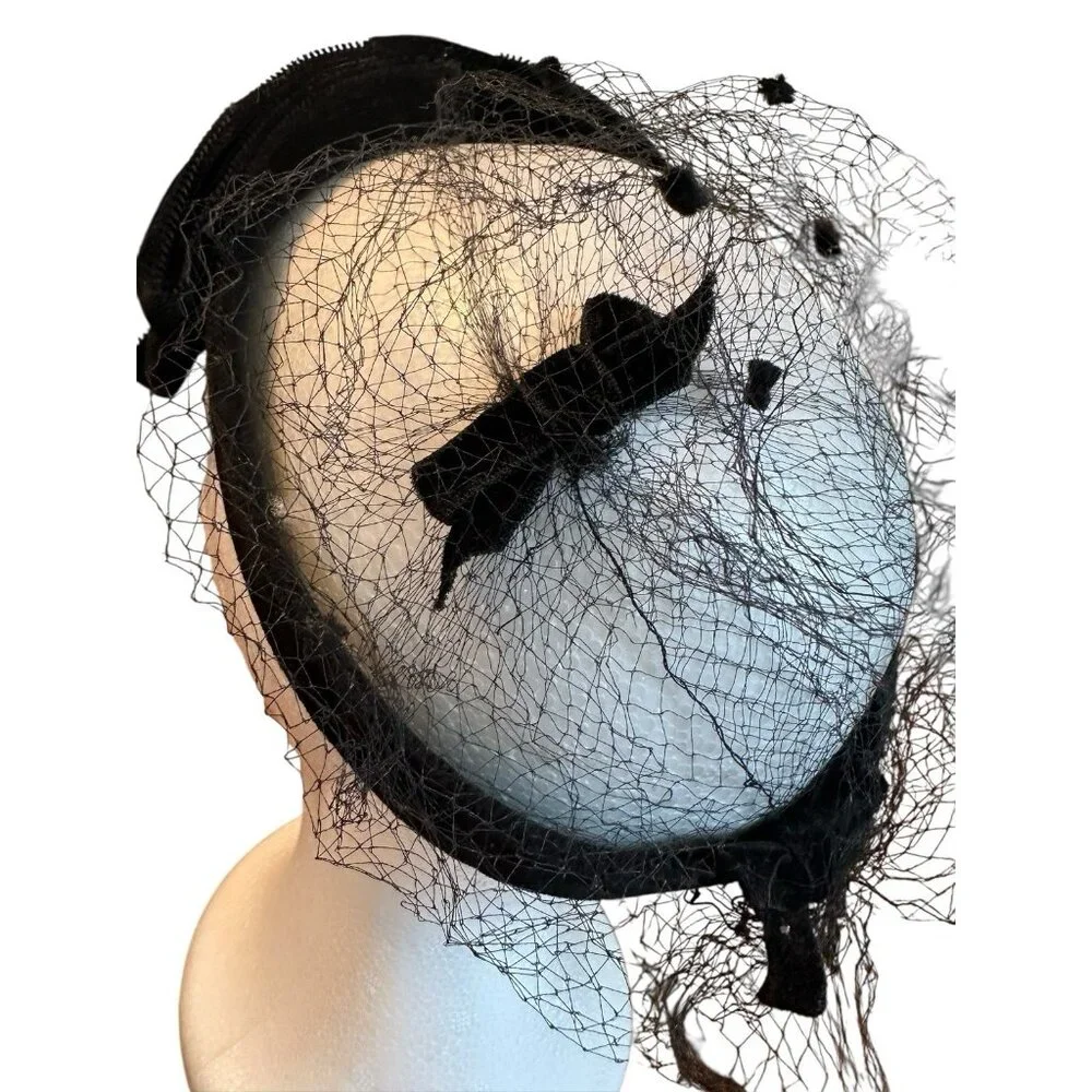 Vintage 1950s 1960s Black Velvet Bow Bandeau Cocktail Hat Veil Unmarked‎
